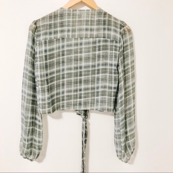 Superdown plaid wrap top - Picture 4 of 4